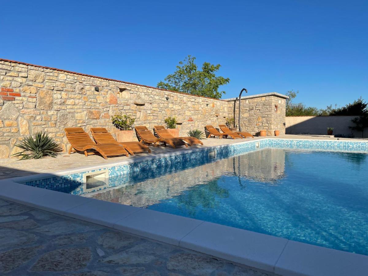 Villa Maslina Saric Devrske Exteriér fotografie